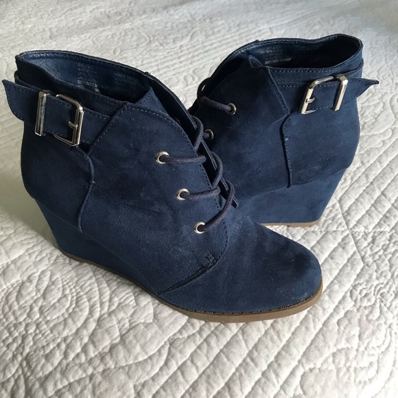 SO Brand Wedge Ankle Boots (Hay Ride Navy) - Picture 3 of 7